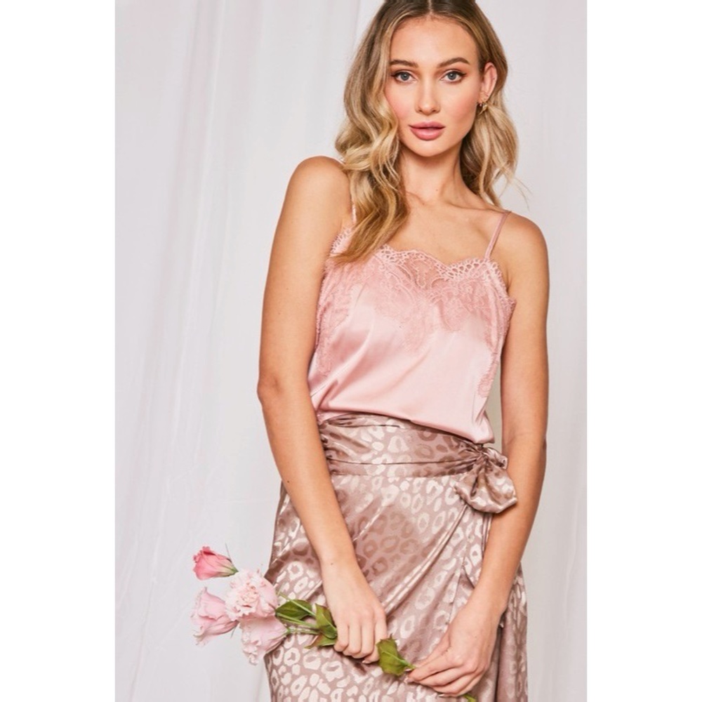 PENELOPE BLUSH LACE TANK - Picture 3 of 4